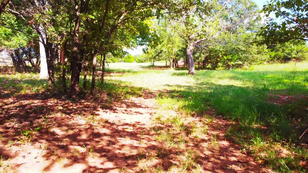 21900 Luther rd, Luther, OK à vendre - Vidéo sur l’annonce professionnelle – Image 2 sur 16