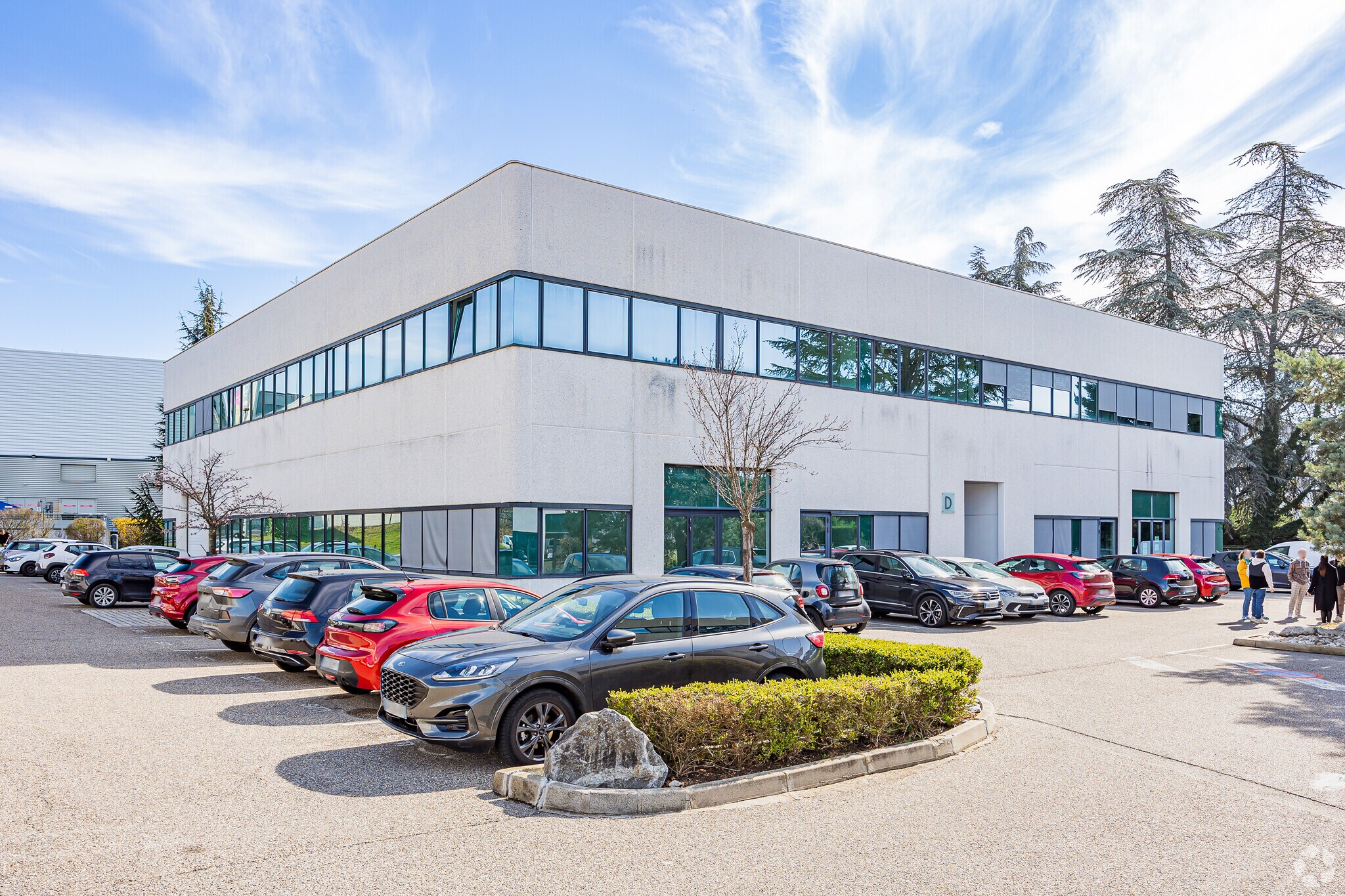 Bureau dans Champagne-au-Mont-d'Or à louer Photo de l’immeuble– Image 1 sur 7