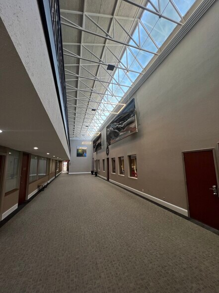 6116 Skyline Dr, Houston, TX à louer - Photo intérieure – Image 3 sur 6