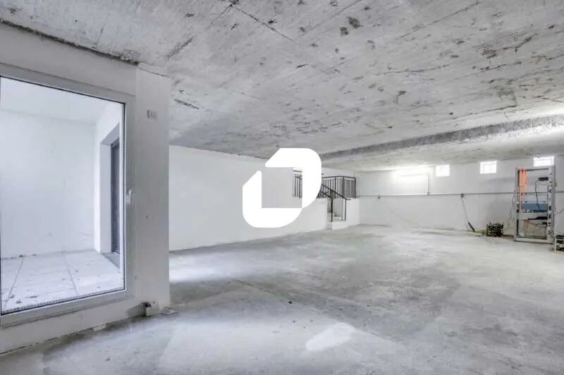 19 Rue Pasteur, Suresnes à vendre Photo intérieure– Image 1 sur 3