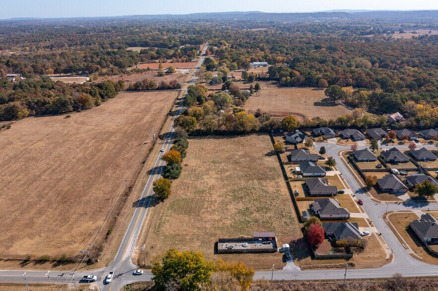 W Wedington Dr, Fayetteville, AR à vendre - Aérien – Image 2 sur 4