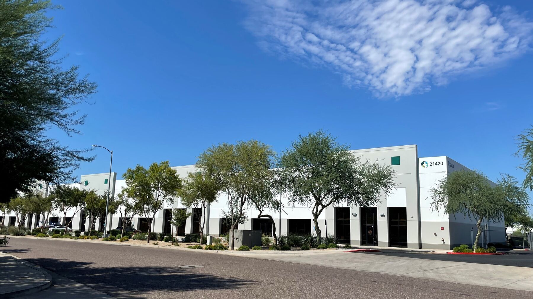 21420 N 15th Ln, Phoenix, AZ à louer Photo principale– Image 1 sur 9