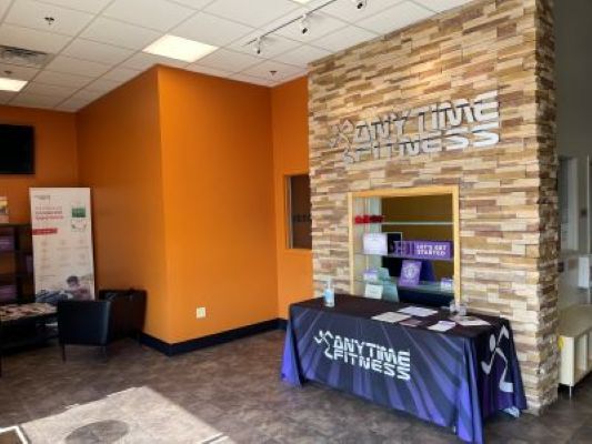 2579 Sycamore Rd, Dekalb, IL à louer - Photo intérieure – Image 3 sur 9