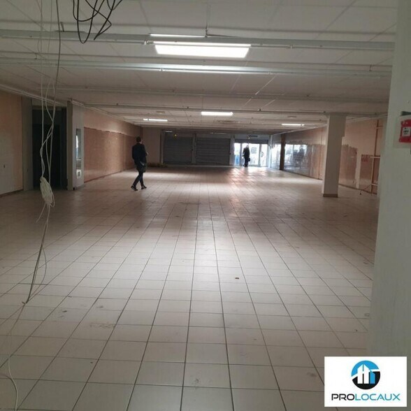 Local commercial dans Grenoble à louer - Photo intérieure – Image 1 sur 7