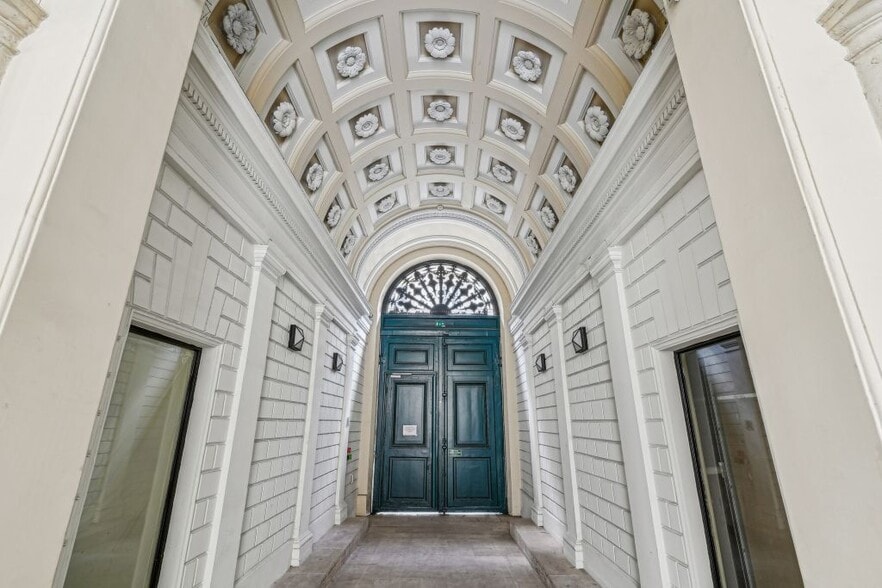 101 Rue De Richelieu, Paris à louer - Hall d’entrée – Image 2 sur 2