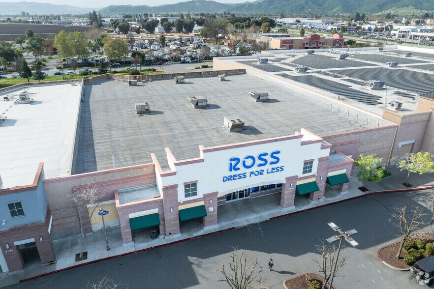 6715 Camino Arroyo, Gilroy, CA à vendre - Aérien – Image 3 sur 3