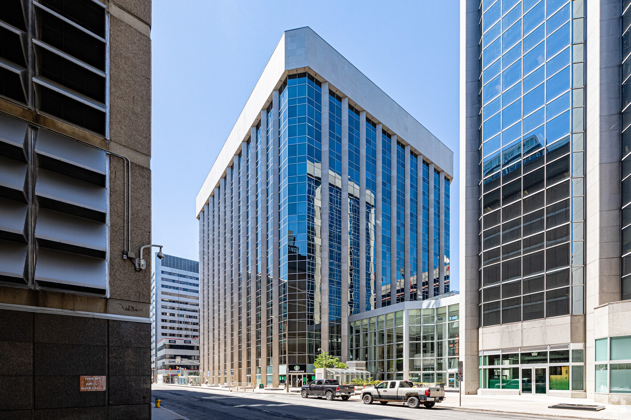 50 O'Connor St & 99 Bank St, Ottawa, ON à louer Photo de l’immeuble– Image 1 sur 17