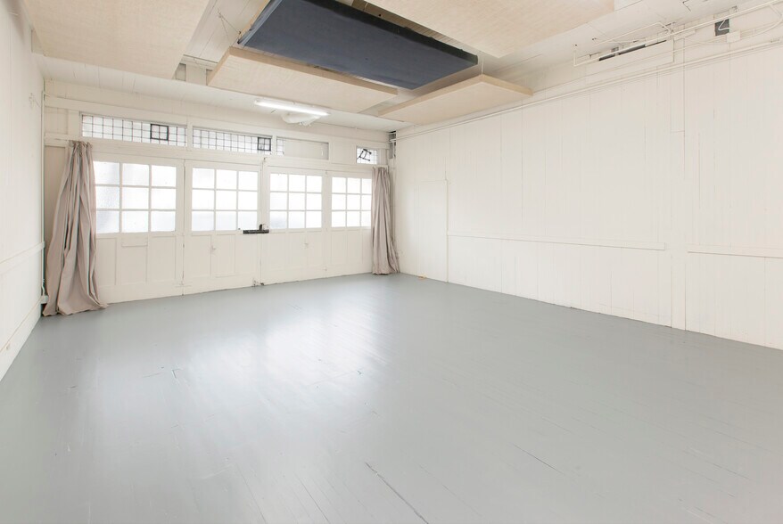2815 23rd St, San Francisco, CA à louer - Photo de l’immeuble – Image 3 sur 4
