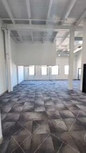 2415 W 19th St, Chicago, IL à louer - Vidéo sur l’annonce professionnelle 