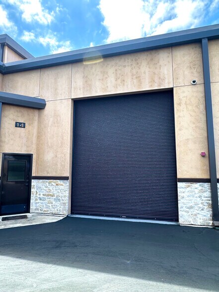 12 Lower Ragsdale Dr, Monterey, CA à vendre - Photo de l’immeuble – Image 2 sur 8