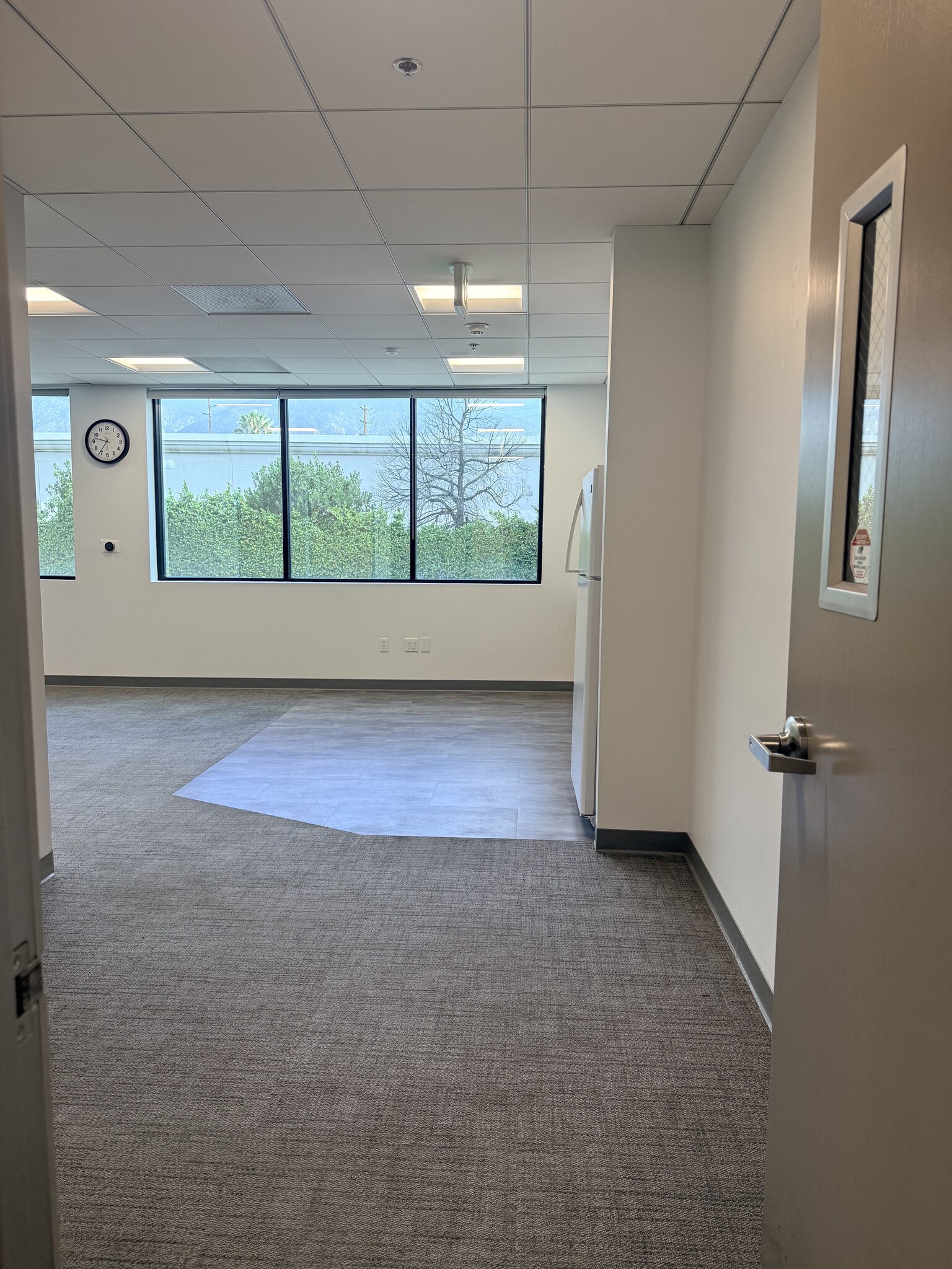225 E Santa Clara St, Arcadia, CA à louer Photo intérieure– Image 1 sur 9