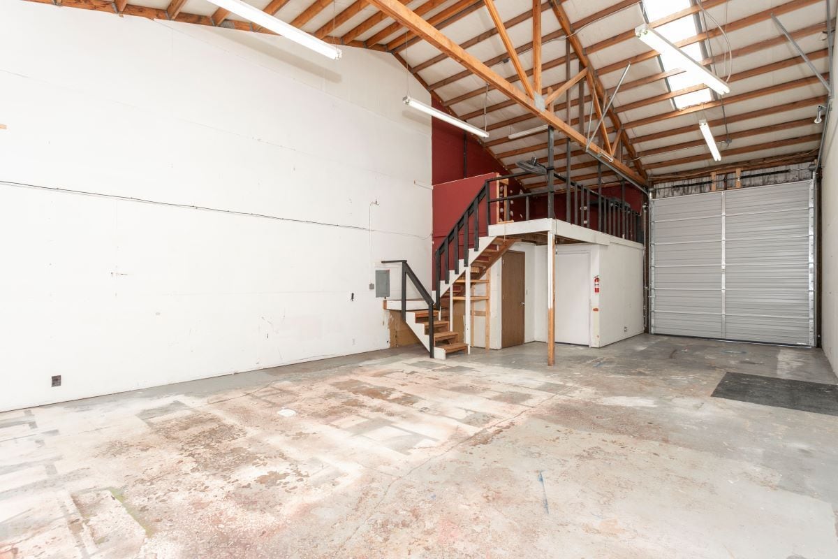 1120 Bailey Hill Rd, Eugene, OR à louer Photo intérieure– Image 1 sur 14