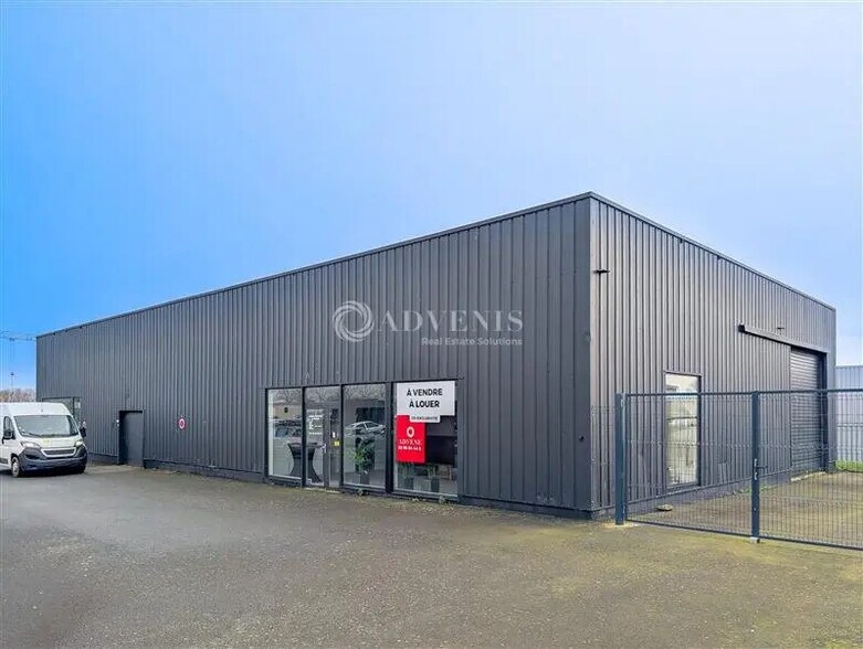 Local d'activités dans Taden à vendre - Photo de l’immeuble – Image 1 sur 6