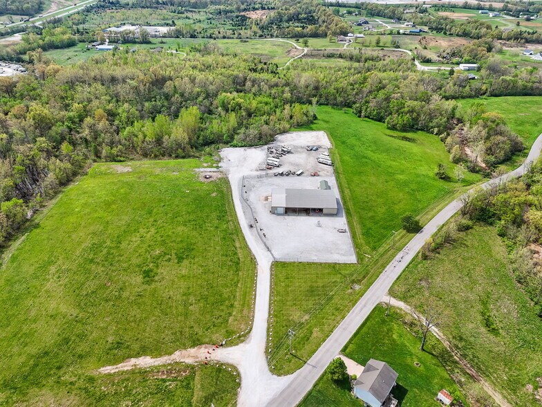 15 Hampel Industrial Dr, Moscow Mills, MO à vendre - Photo de l’immeuble – Image 1 sur 21