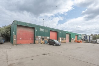 Plus de détails pour Albert Rd, Bristol - Industriel/Logistique à louer