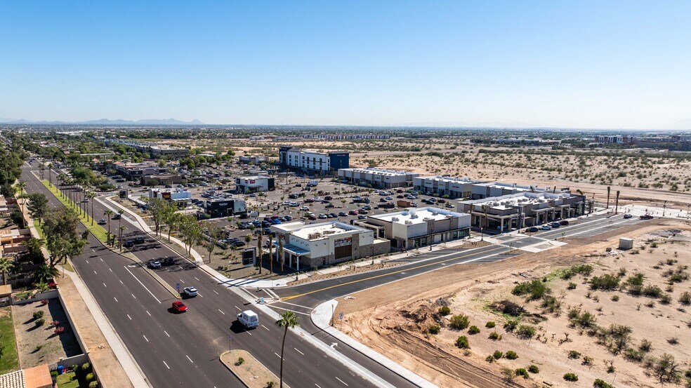 SEC of W Bell Rd & N Bullard Ave, Surprise, AZ à louer - Photo de l’immeuble – Image 2 sur 9