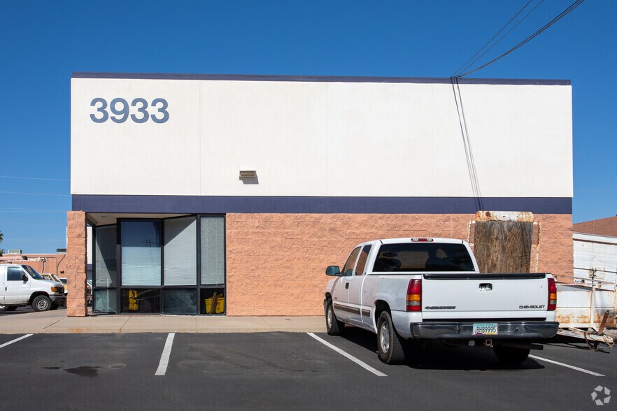 3933 E 29th St, Tucson, AZ à louer - Photo de l’immeuble – Image 2 sur 5
