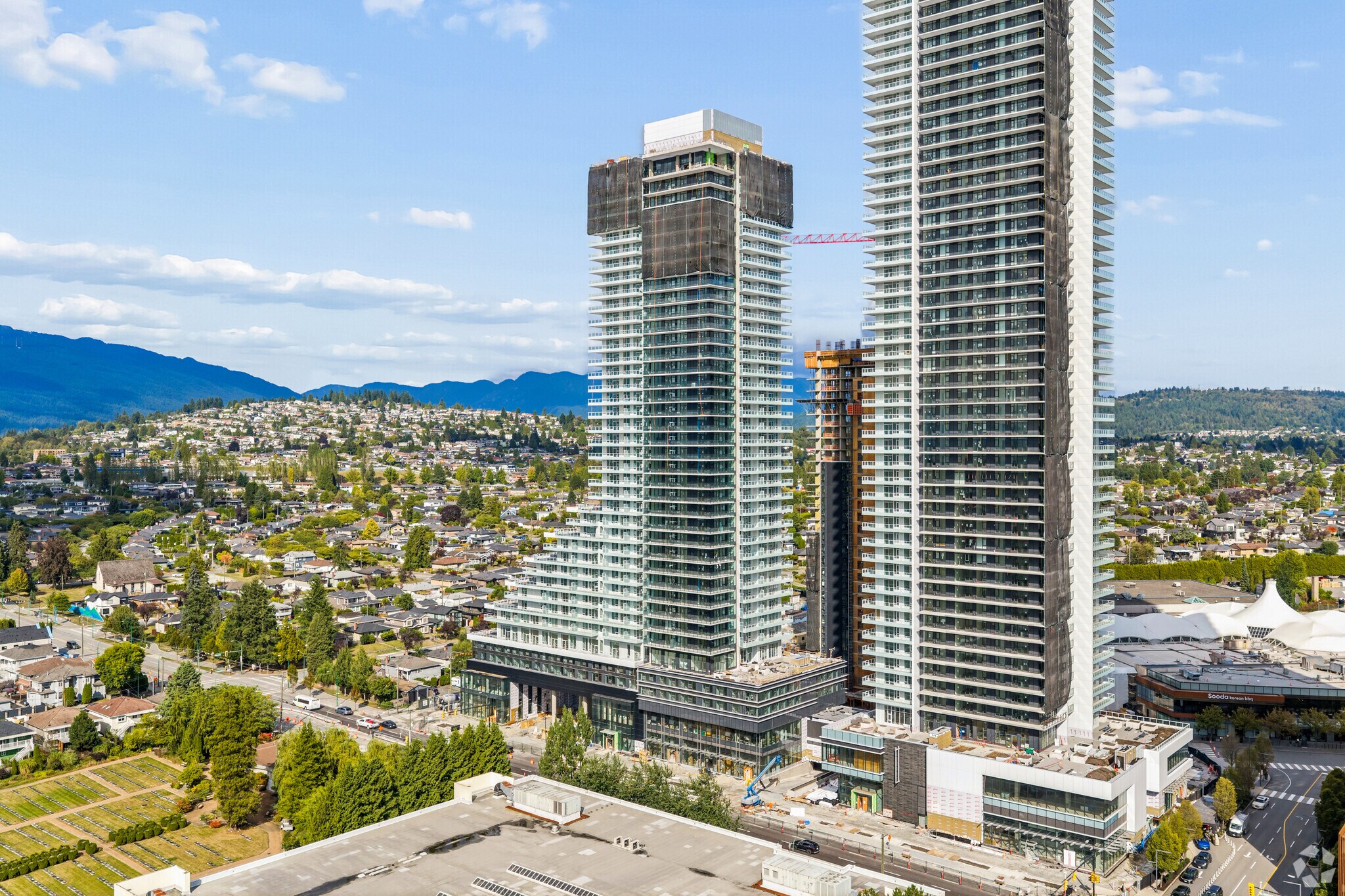 4567 Lougheed, Burnaby, BC à louer Photo de l’immeuble– Image 1 sur 7