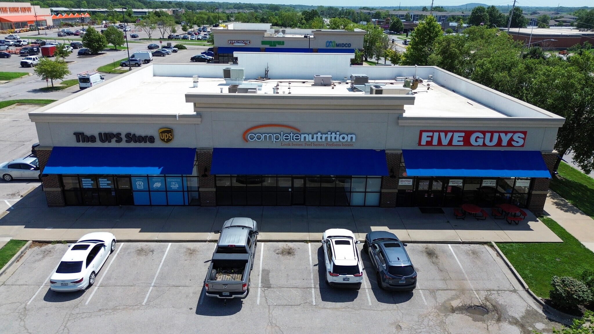 1910-2040 W 31st St, Lawrence, KS à louer Photo principale– Image 1 sur 15