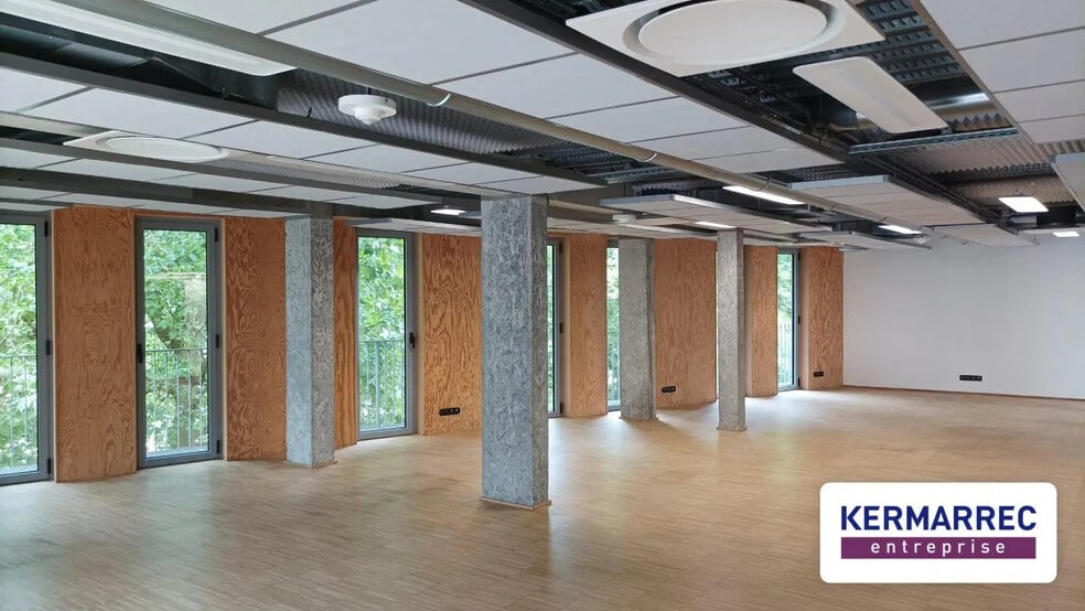 Bureau dans Nantes à louer - Photo de l’immeuble – Image 3 sur 10