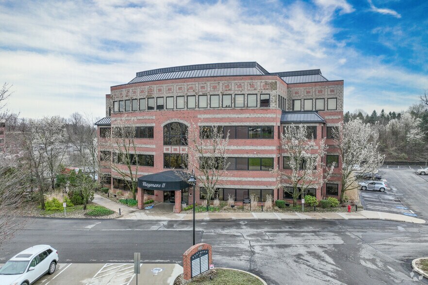 1603 Carmody Ct, Sewickley, PA à louer - Photo de l’immeuble – Image 1 sur 8