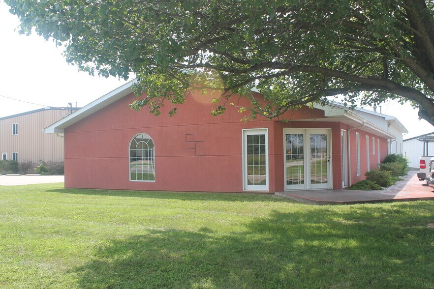 1300 N Reed Station Rd, Carbondale, IL à vendre - Photo de l’immeuble – Image 1 sur 27