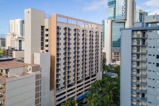 Plus de détails pour 2211 Kuhio Ave, Honolulu, HI - Local commercial à louer