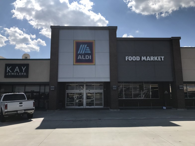3550-3580 Lamar Ave, Paris, TX à louer - Photo de l’immeuble – Image 2 sur 3