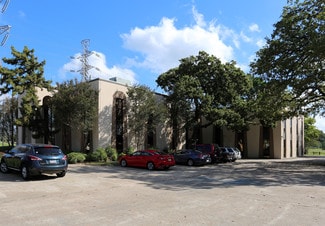 Plus de détails pour 2916 W TC Jester Blvd, Houston, TX - Bureau à vendre