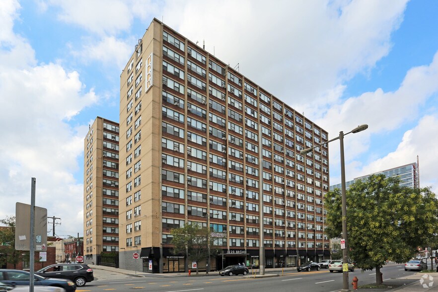 1220-1246 N Broad St, Philadelphia, PA à louer - Photo principale – Image 2 sur 9