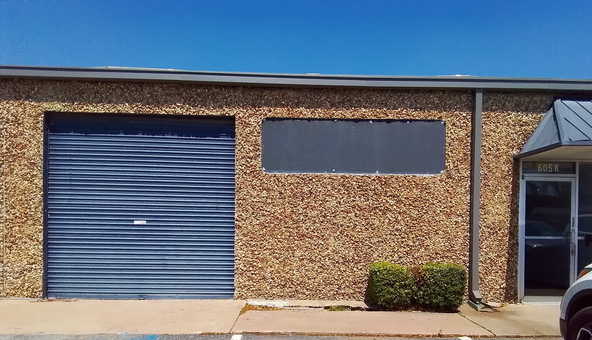 605 S Sherman St, Richardson, TX à louer Photo de l’immeuble– Image 1 sur 6