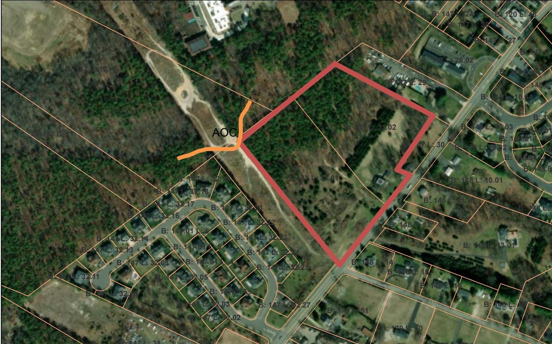 126 Tennent Rd, Morganville, NJ à louer Photo principale– Image 1 sur 4