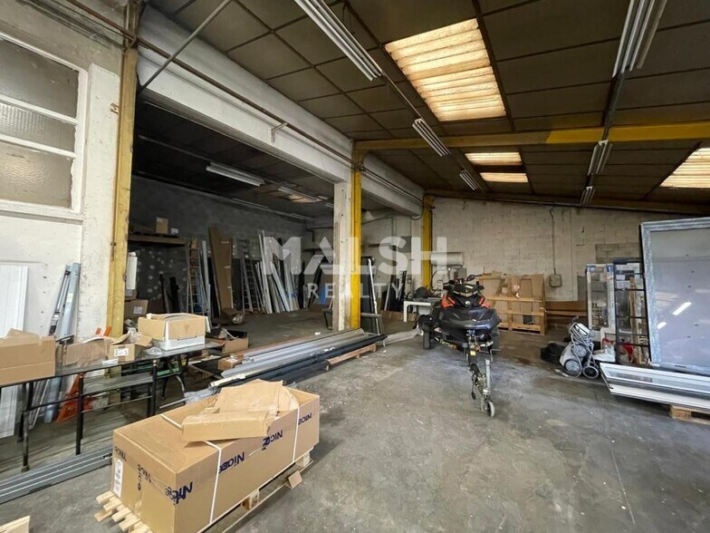 Local d'activités dans Loyettes à vendre - Photo intérieure – Image 3 sur 11