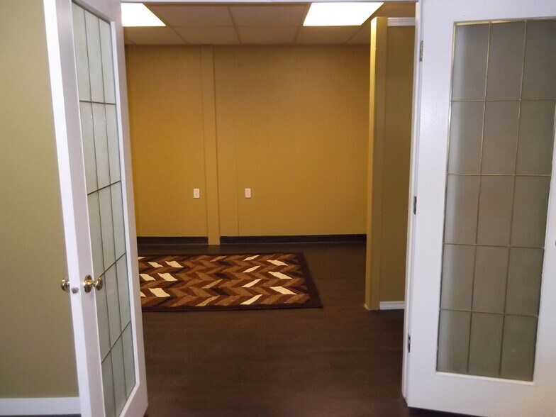 33 Blackfoot Rd, Sherwood Park, AB à louer - Photo intérieure – Image 1 sur 5