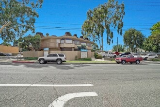 11311 La Mirada Blvd, Whittier, CA à louer Photo intérieure– Image 1 sur 51