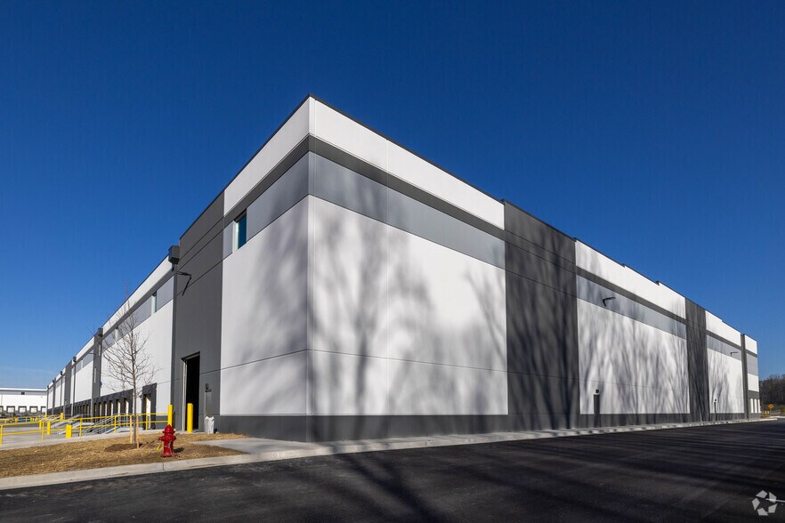 Route 301, Upper Marlboro, MD à louer - Photo de l’immeuble – Image 3 sur 14