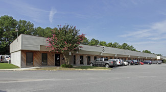 Plus de détails pour 200-210 Expressway Ct, Virginia Beach, VA - Industriel/Logistique à louer