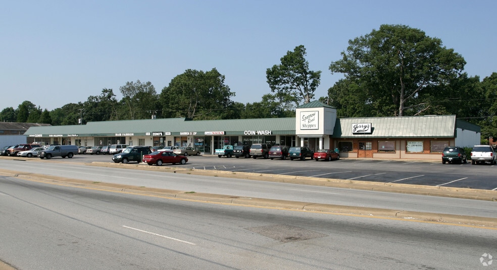 1102-1122 Sparrow Rd, Chesapeake, VA à louer - Photo principale – Image 1 sur 2