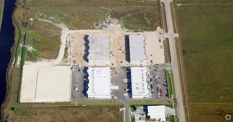 16850 Oriole Rd, Fort Myers, FL à louer - Aérien – Image 3 sur 6