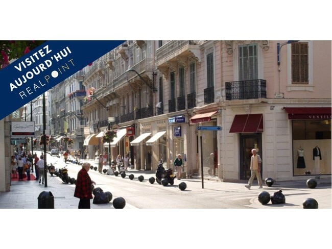 Plus de détails pour Local commercial à louer
