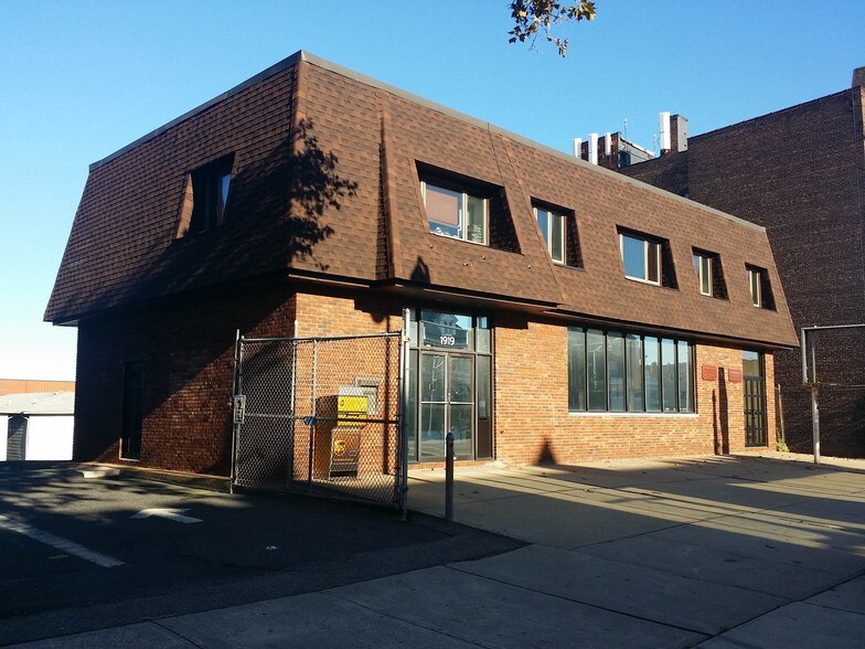 1919 Jf Kennedy Blvd, North Bergen, NJ à louer - Photo principale – Image 1 sur 3