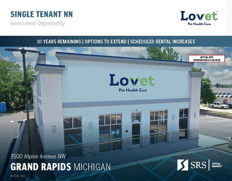 3500 Alpine Ave NW, Grand Rapids, MI à vendre - Photo de l’immeuble – Image 1 sur 9