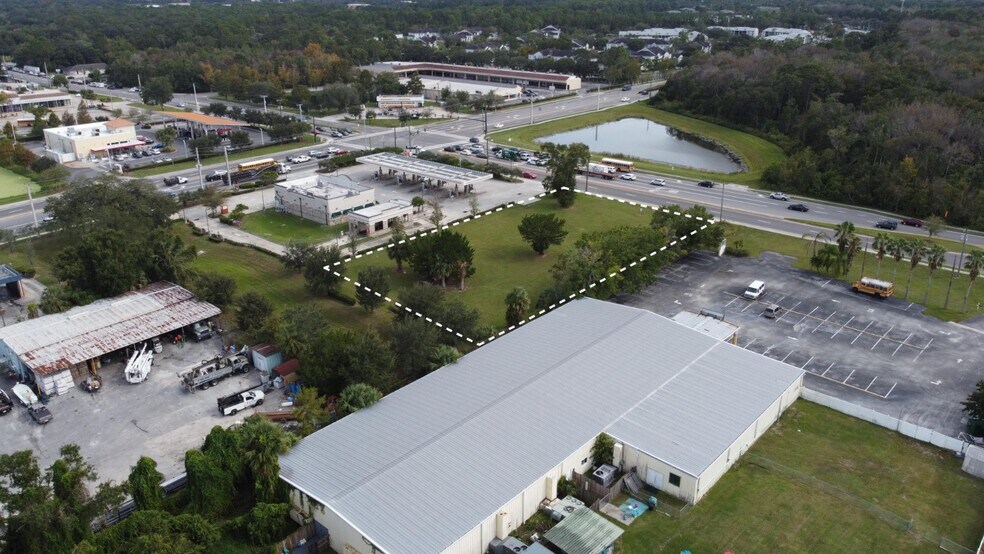 W 25TH St, Sanford, FL à vendre - Photo de l’immeuble – Image 2 sur 9