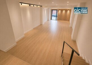 Plus de détails pour Local commercial à vendre