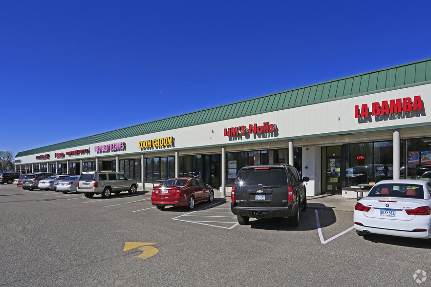 4-16 Shady Oak Rd, Hopkins, MN à louer - Photo de l’immeuble – Image 1 sur 11