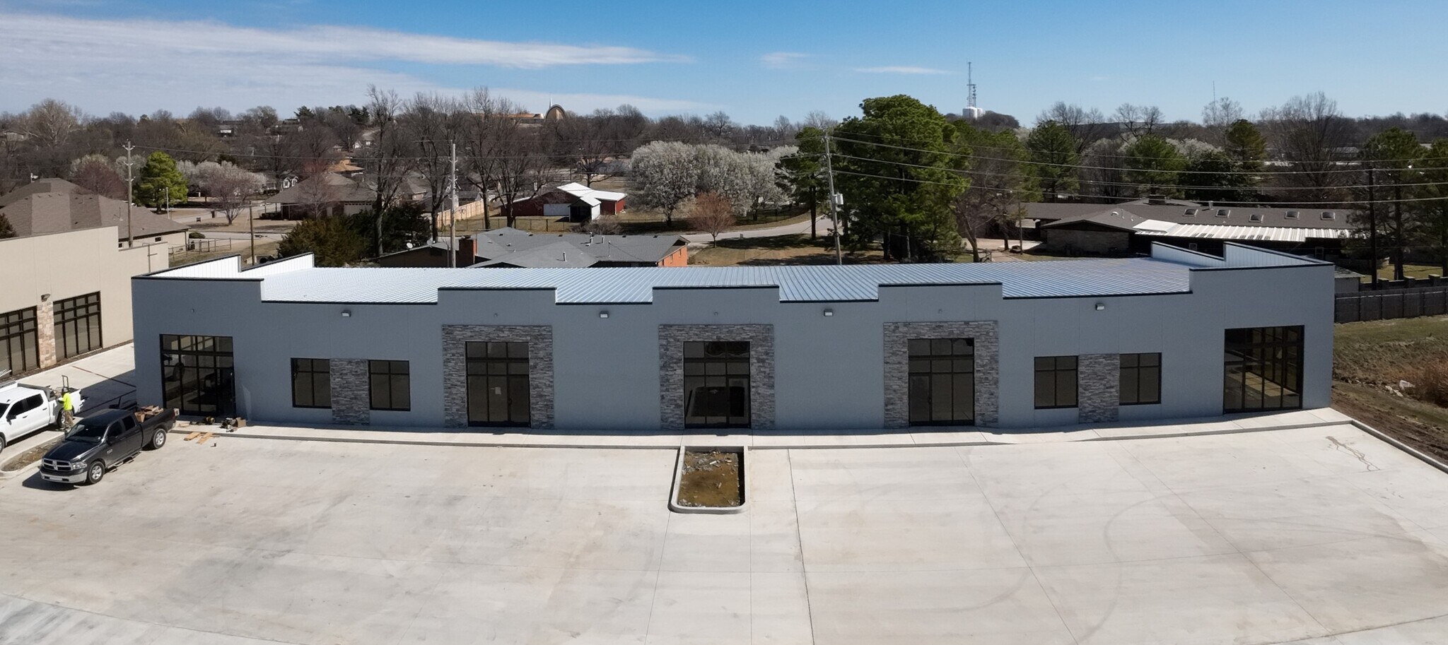 1061-1101 N Birch Ave, Broken Arrow, OK à louer Photo principale– Image 1 sur 4