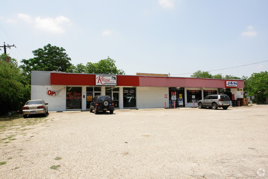 3117-3121 Blanco Rd, San Antonio, TX à louer - Photo de l’immeuble – Image 3 sur 8