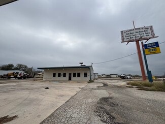 Plus de détails pour 866 FM 99, Whitsett, TX - Local commercial à vendre