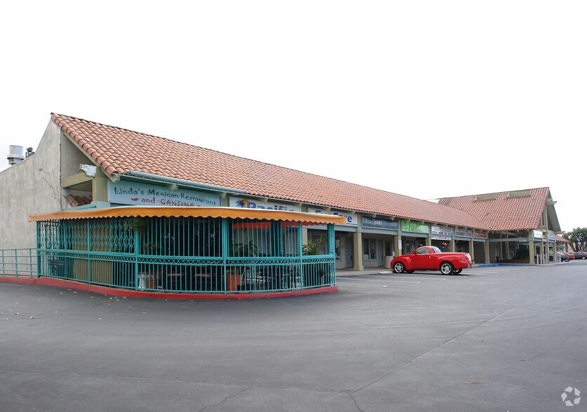 16446-16490 Bolsa Chica St, Huntington Beach, CA à louer - Photo de l’immeuble – Image 2 sur 16