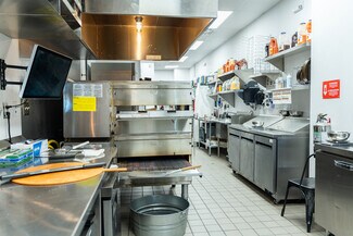 Plus de détails pour 1430 N Interstate 35, San Marcos, TX - Local commercial à louer